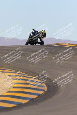 media/Dec-18-2022-SoCal Trackdays (Sun) [[8099a50955]]/Turns 9 and 10 Set 2 (1055am)/